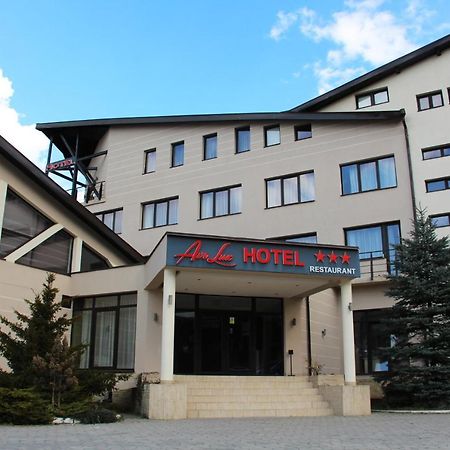 Hotel Ave Lux Сэчеле Экстерьер фото